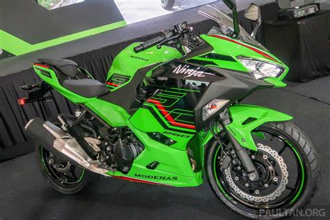 Kawasaki Ninja 250r Green