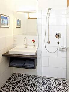 Bathroom Tile Flooring Ideas For Small Bathrooms by Small Bathroom Floor Tile Houzz Bathroom Tile Flooring Ideas For Small Bathrooms