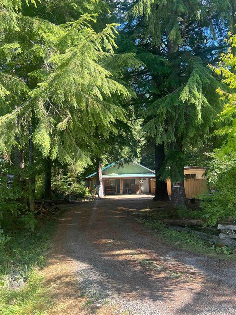 Lake Sutherland Vacation Rentals & Homes - Washington, United States ...