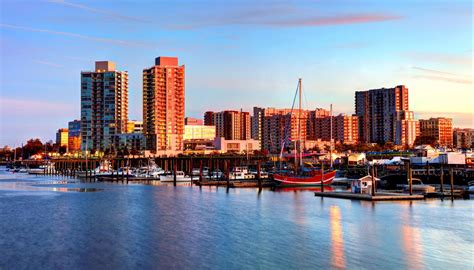 Stamford, Connecticut Travel Guide | Stamford, Connecticut Tourism - KAYAK