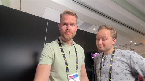 Drie unieke Lenovo-laptops op CES - Preview - Tweakers
