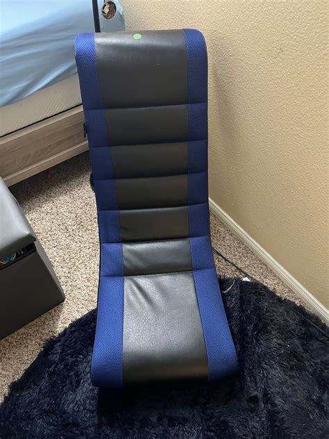 Floor Rocking Gaming chair for Sale in El Cajon, CA - OfferUp
