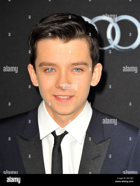 Los Angeles, California, USA. 28th Oct, 2013. ASA BUTTERFIELD attending ...