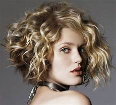 Best Curly Hairstyles For Faces by 25 Best Curly Hairstyles For Faces Fave Best Curly Hairstyles For Faces