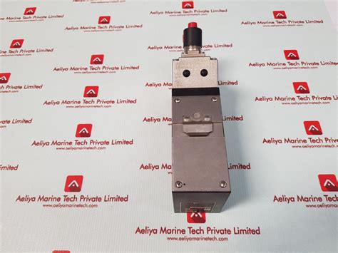 Controlotron 1011hnfs hi precision transducer – Aeliya Marine Tech