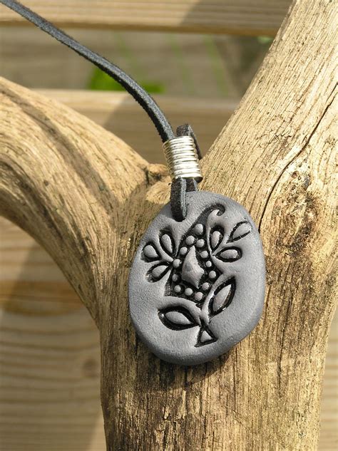 clay necklace ideas