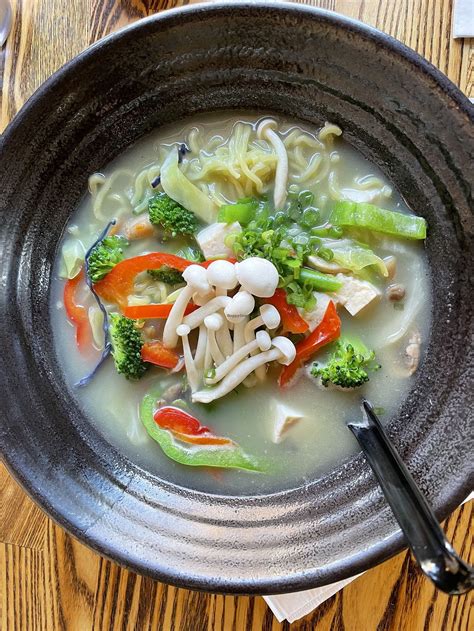 Shinsei Sushi - Bend Oregon Restaurant - HappyCow