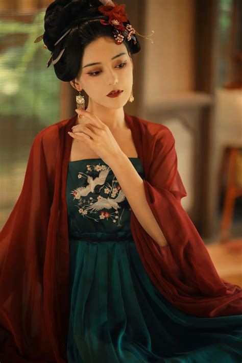 美女 的图像结果