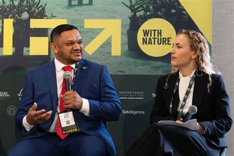 Q&A: Guyana's minister tasked with oil boom and forest protection | Context by TRF