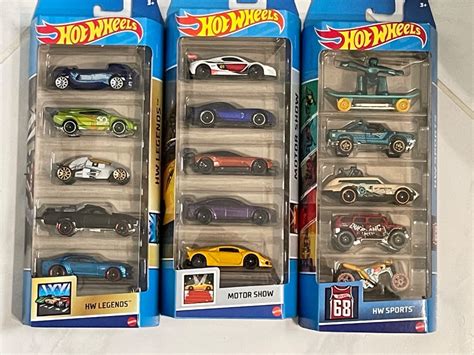 Hot Wheels Toy Cars or Trucks 5-Pack Bundle, India | Ubuy