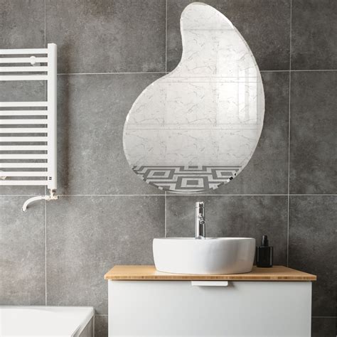 Scandinavian Frameless Water Drop Shaped Mirror – Vibecrafts