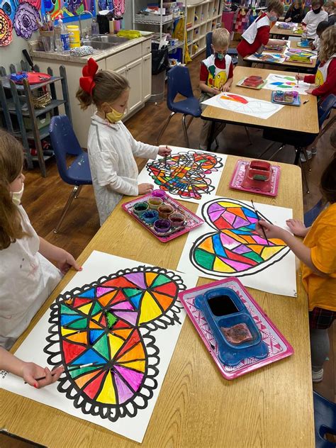 Kindergarten Art Lessons