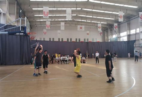 外国语学院参加“菏泽学院教职工三对三篮球赛”-菏泽学院外国语学院
