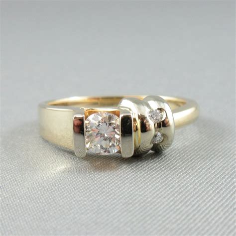 Diamonds, 10K gold ring - La Boîte à Bijoux