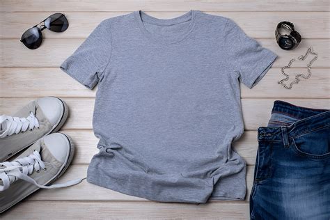 How to Find the Right Fit for Men's T-Shirts – J&JP