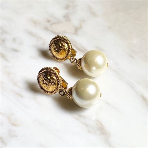 vintage SONIA RYKIEL fake pearl earrings | NOIR ONLINE