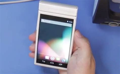 Google toont werkende modulaire Project Ara-smartphone in video - Tweakers