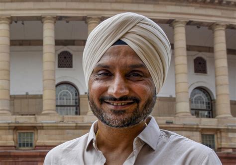 Ludhiana bypoll: AAP MP Harbhajan Singh bats for party nominee in roadshow