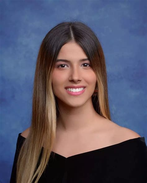 StrawberryTabby (Twitch Streamer) Age, Boyfriend, Wiki, Bio, Net Worth & More