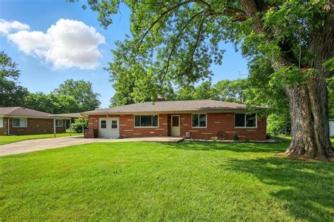 125 Countryside Dr, Enon, OH 45323 | Homes.com