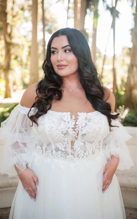 Boho Plus Size Wedding Dress with Lace and Tulle Off-the-Shoulder Sleeves