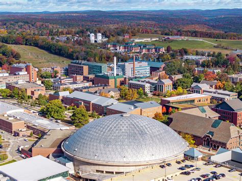 UConn, CSCU enrollment rates for every Connecticut high school