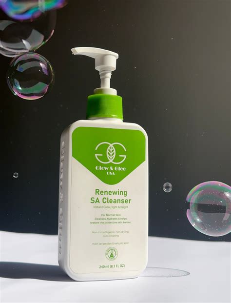 Renewing SA Cleanser – Glow & Glee