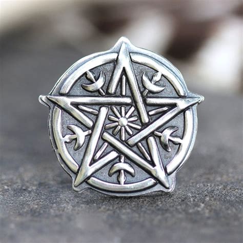 Wiccan Protection Ring 的图像结果