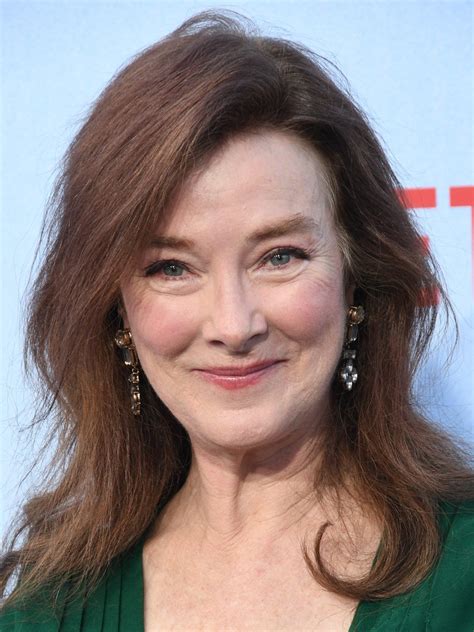 Valerie Mahaffey Swim 的图像结果