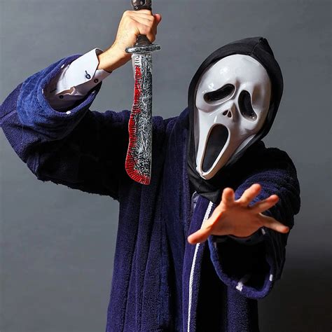 Scream Costume With Knife And Blood