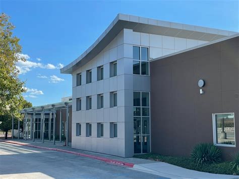 Valor Public Schools changes name to Valor Education | Community Impact