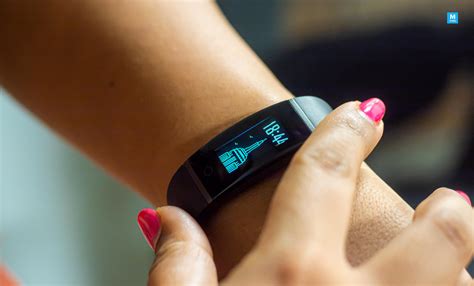Realme Band Review: The Average Joe Of Basic Fitness Trackers - Tech