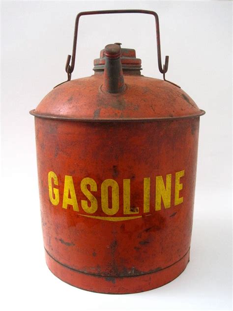 Old Fashioned Gas Cans For Sale at Wilfred Mccarty blog