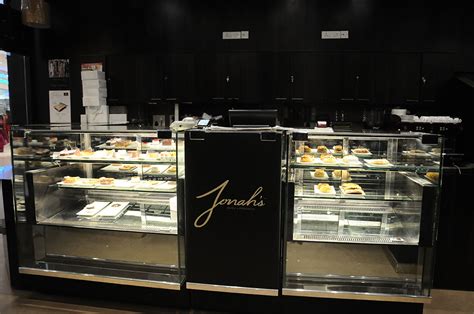 Sweet and Savoury Waffle Topping That Tastes Good - Jonahs Bistro
