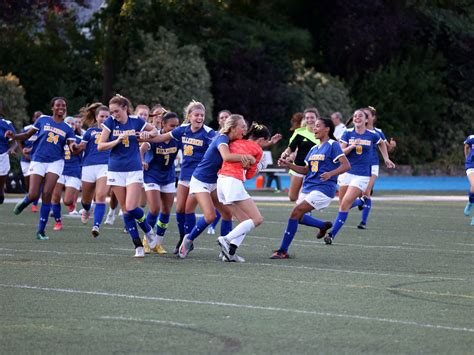 Girls Soccer Teams 的图像结果