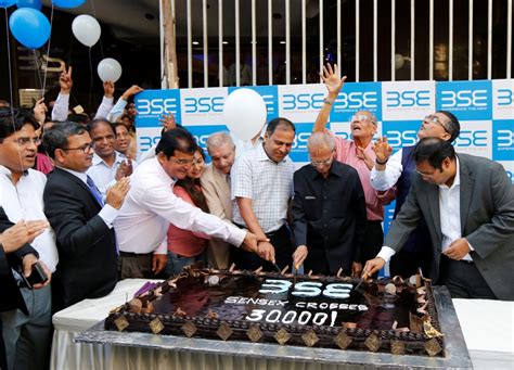 Indian markets lose sheen on economic travails, but investors keep ...