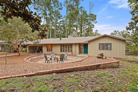 2009 Southwood Rd, Jackson, MS 39211 | Homes.com