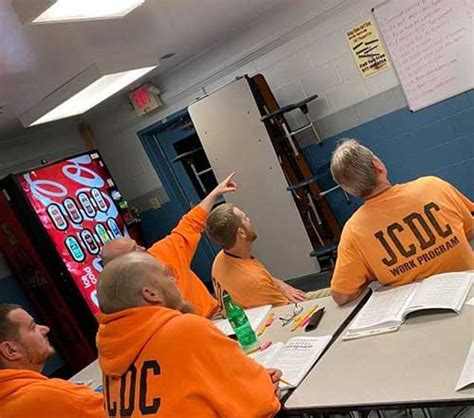 Welcome to the Jessamine County Detention Center