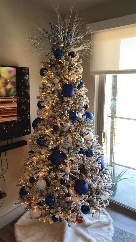 Blue Christmas Tree Ornaments: Festive Holiday Decor