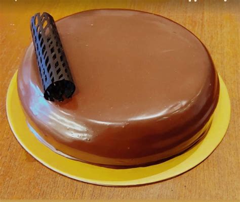 Chcocolate Truffle Cake 1kg | Pandhal Cake Shop