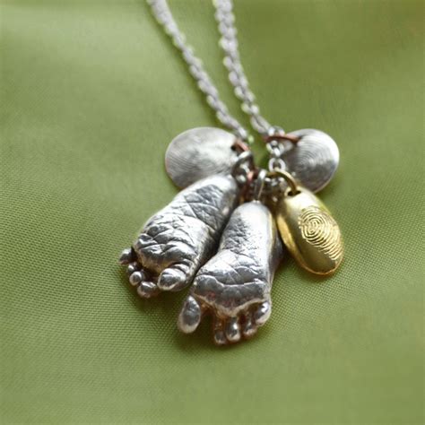 The Best New Mom Jewelry Ideas: A Guide to Push Gifts