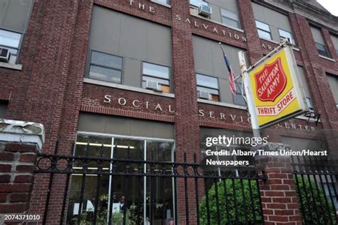 110 Salvation Army Thrift Store Stock Photos, High-Res Pictures, and ...