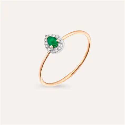 Drop 0.22 CT Emerald and Diamond Ring