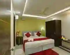Pay by hour hotels near Majestic Railway Station Bangalore
