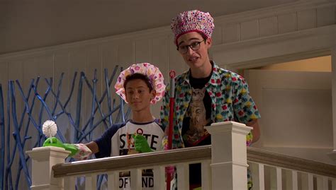 Picture of Joey Bragg in Liv and Maddie - TI4U1474818984.jpg | Teen ...