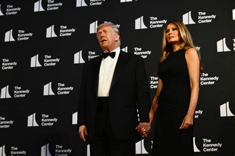Melania Trump's Signature Draws Comparison to Her Husband's Handwriting ...