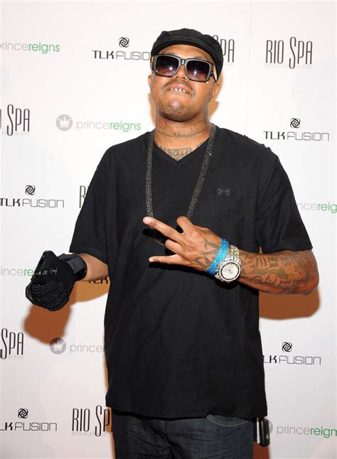 55 Celebrities With Physical Imperfections