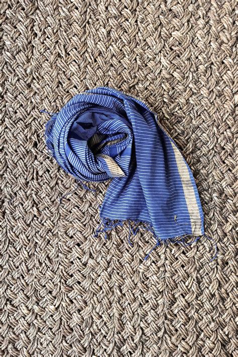 REKHA striped stole – Paromita Banerjee