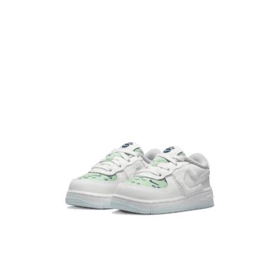 Nike Force 1 Low SE Baby/Toddler Shoes. Nike IN