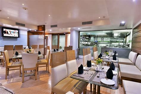 THE SENATOR HOTEL (Kolkata, West Bengal) - Hotel Reviews, Photos, Rate ...